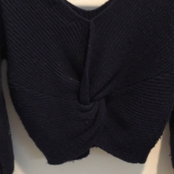 Navy Knot Sweater - Picture 3 of 4